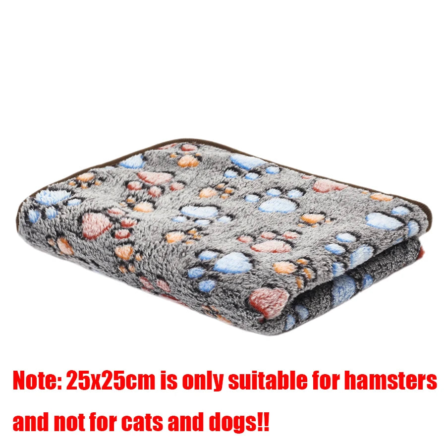 Soft Fluffy High Quality Pet Blanket Flannel Dog Sleeping Blanket Warm Comfortable Blanket for Cat Dog