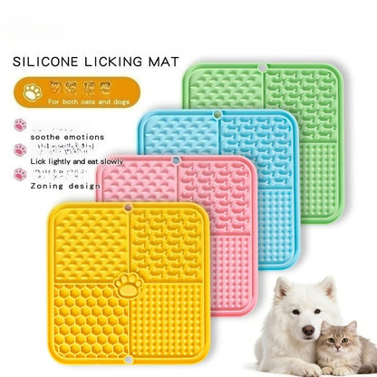 Dog Cat licking mat, silicone suction cup slow feeder, anti-choking slow feeder